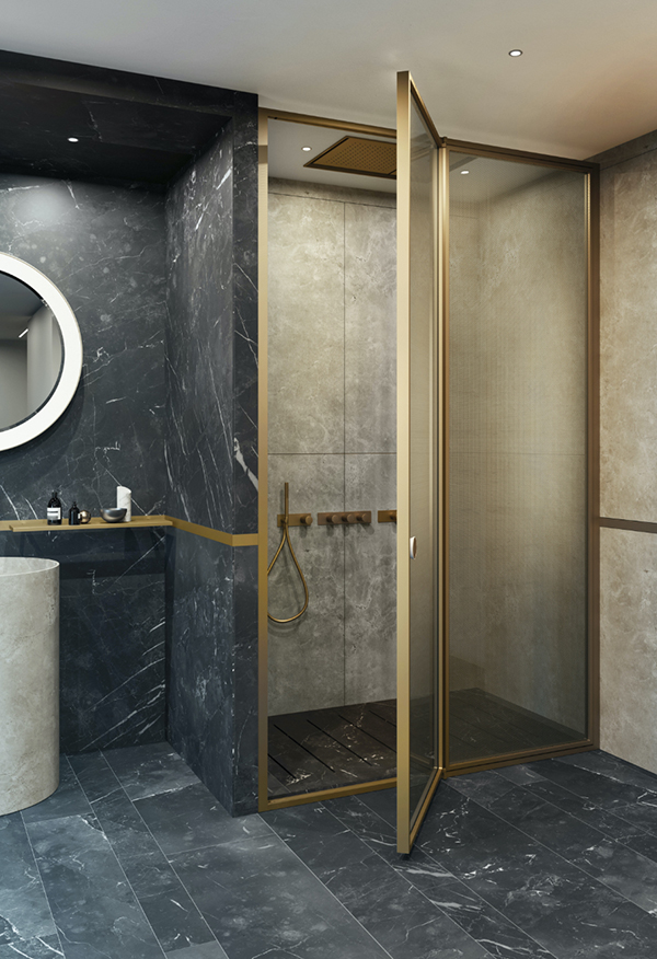 Dans cette configuration, l’espace dédié à la cabine de douche est totalement séparé des WC